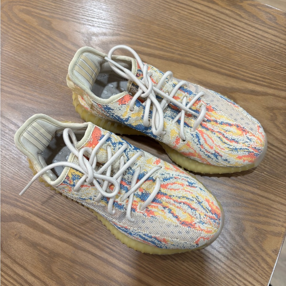 Yeezy Kids Sneakers in Multicolor